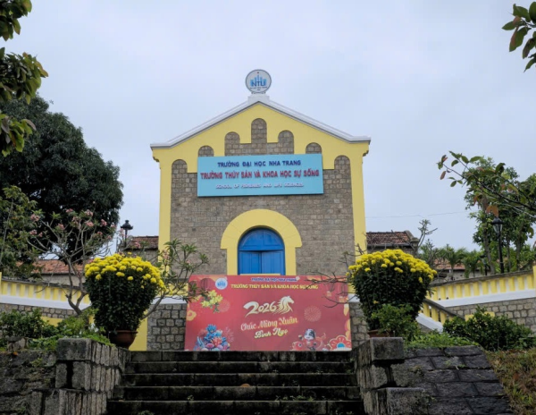 Giới thiệu Trường